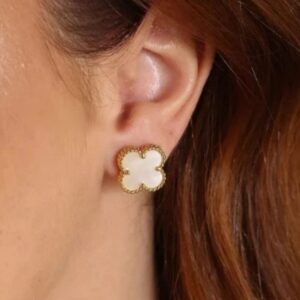 Brinco Trevo Perolado