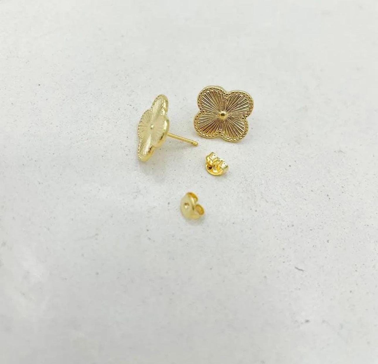 Brinco Trevo Fixo-Imagem 2